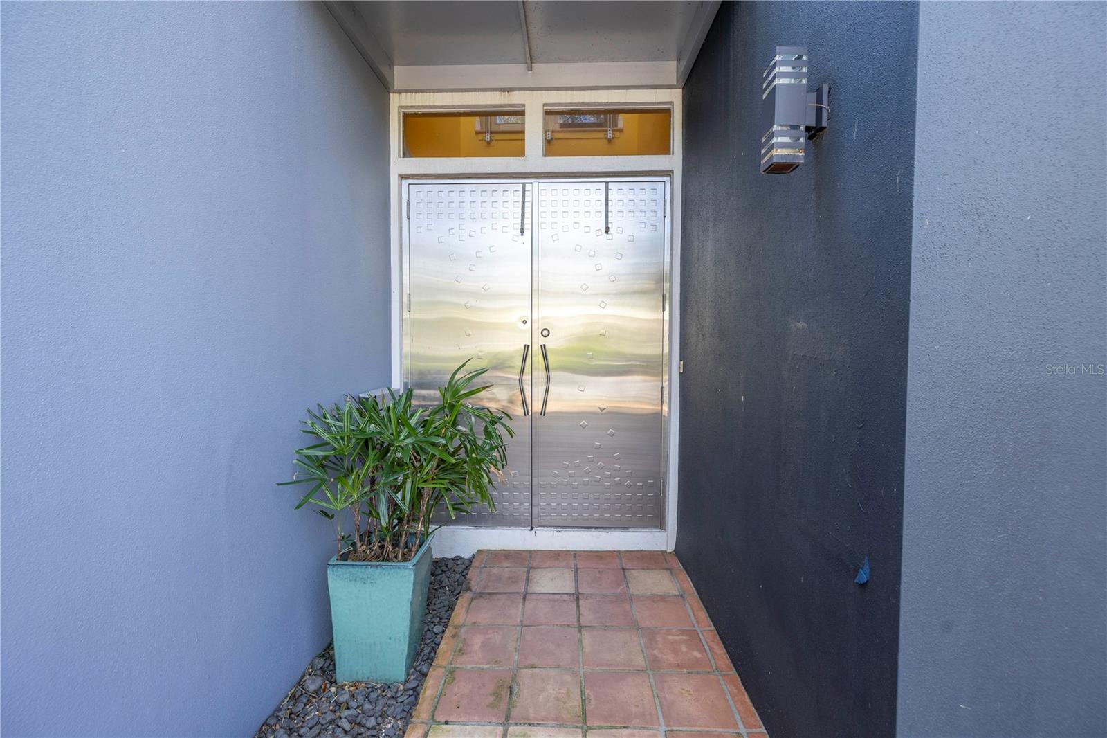 838 MONTEREY Blvd ST PETERSBURG, FL 33704