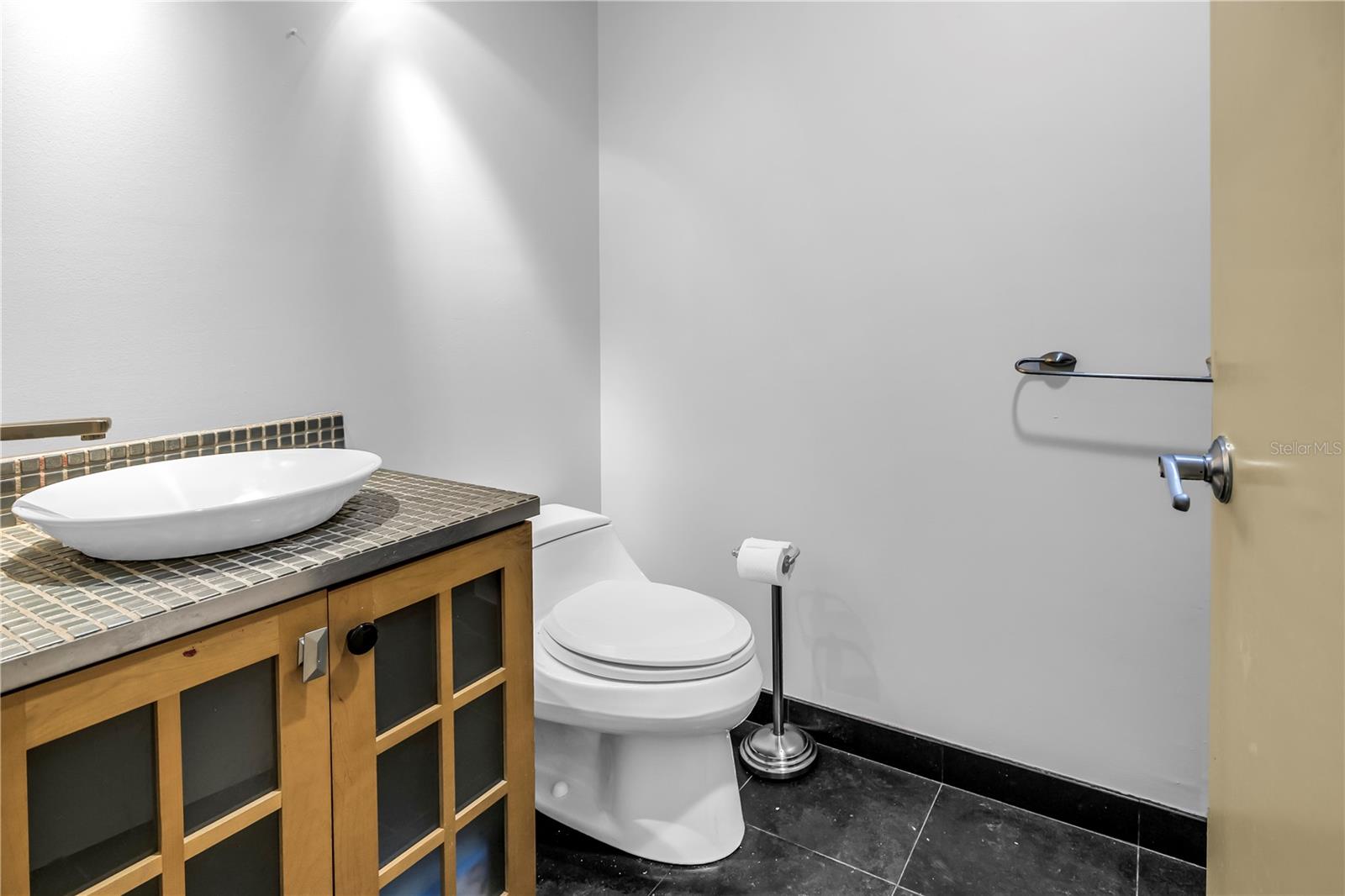 838 MONTEREY Blvd ST PETERSBURG, FL 33704