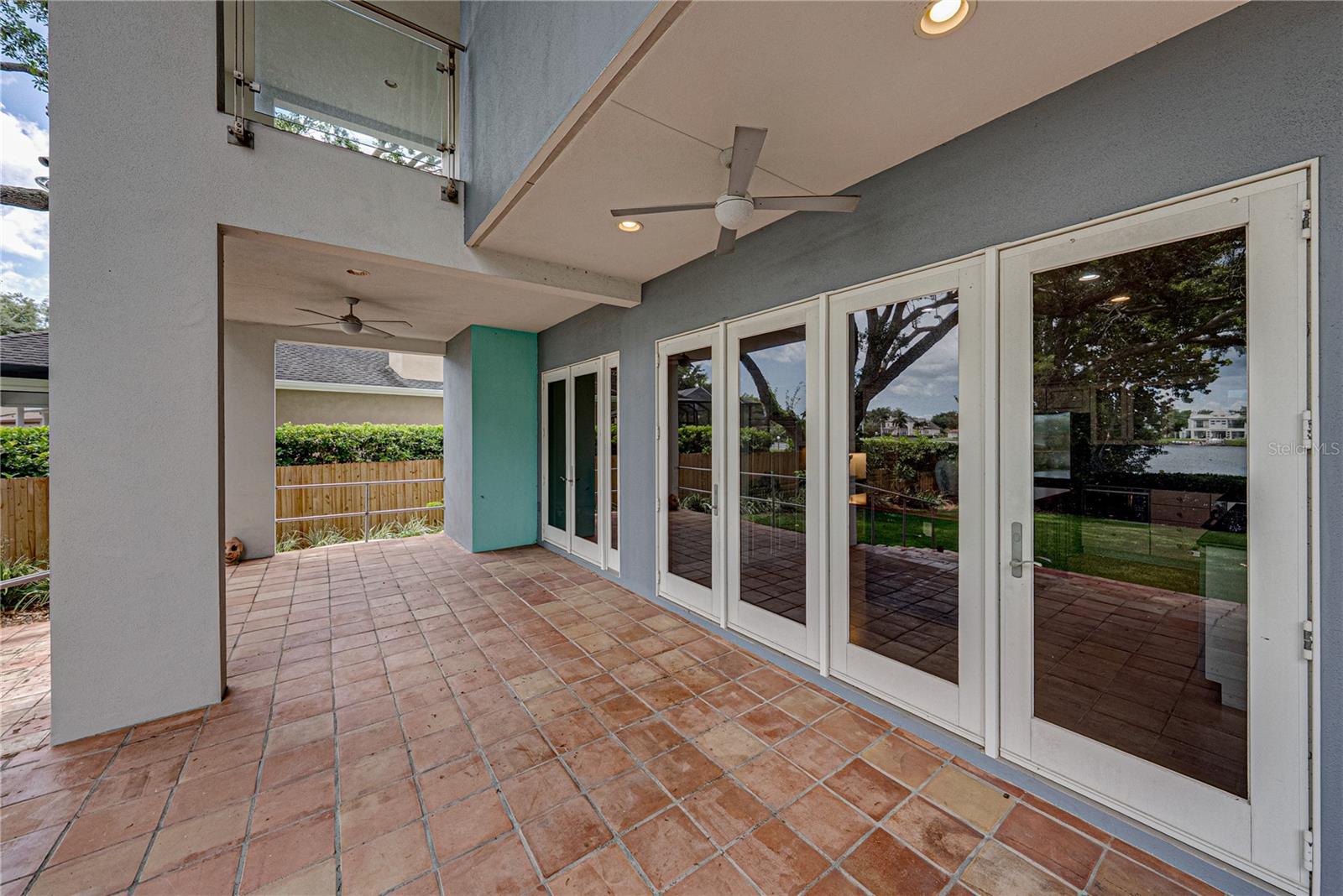 838 MONTEREY Blvd ST PETERSBURG, FL 33704