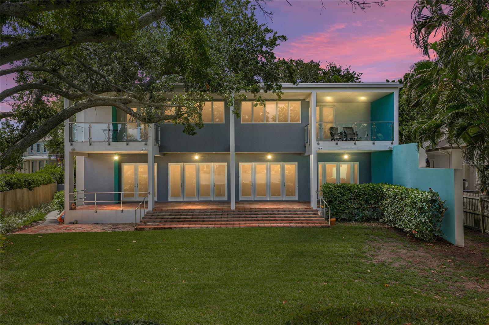 838 MONTEREY Blvd ST PETERSBURG, FL 33704