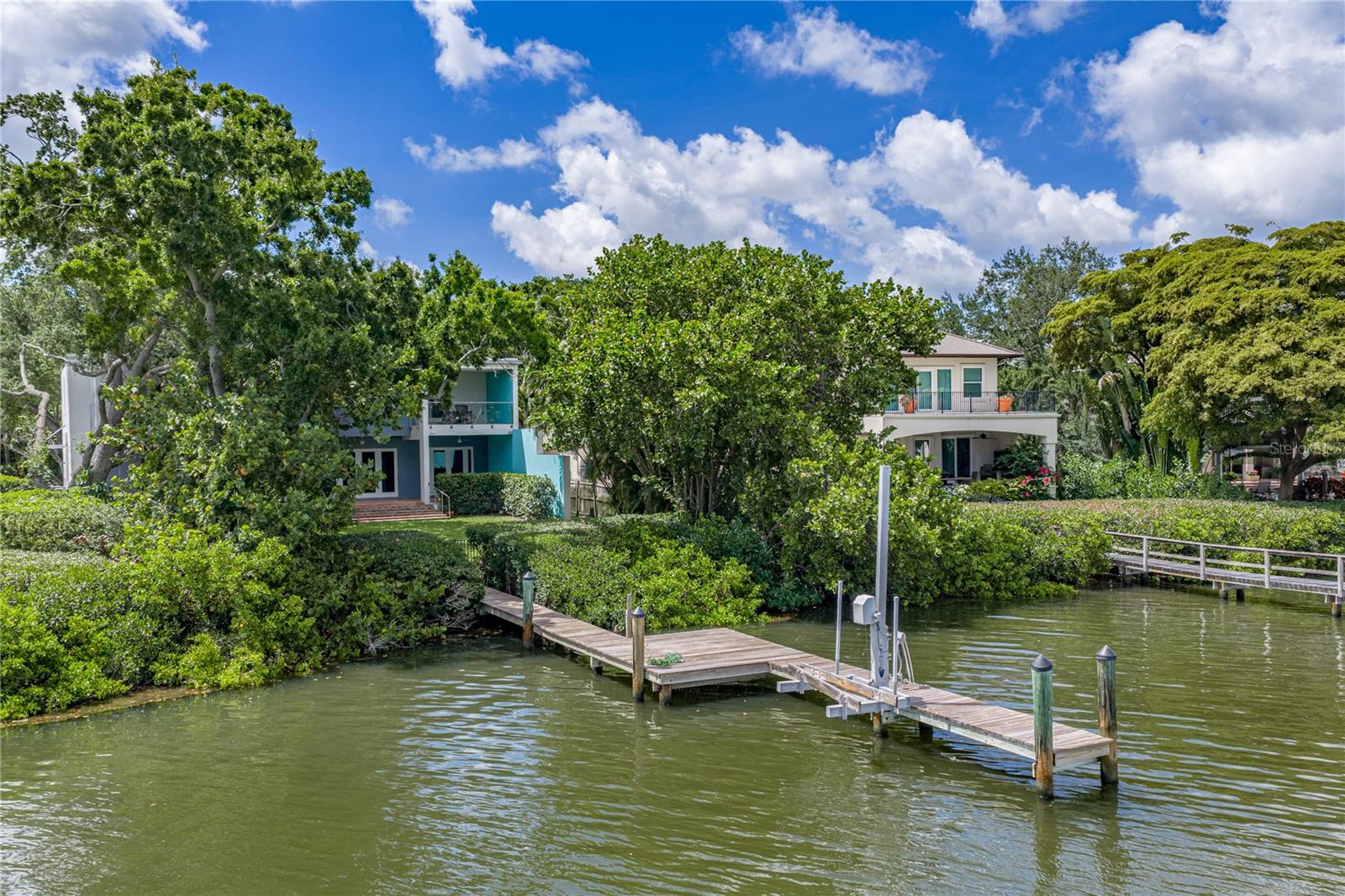 838 MONTEREY Blvd ST PETERSBURG, FL 33704