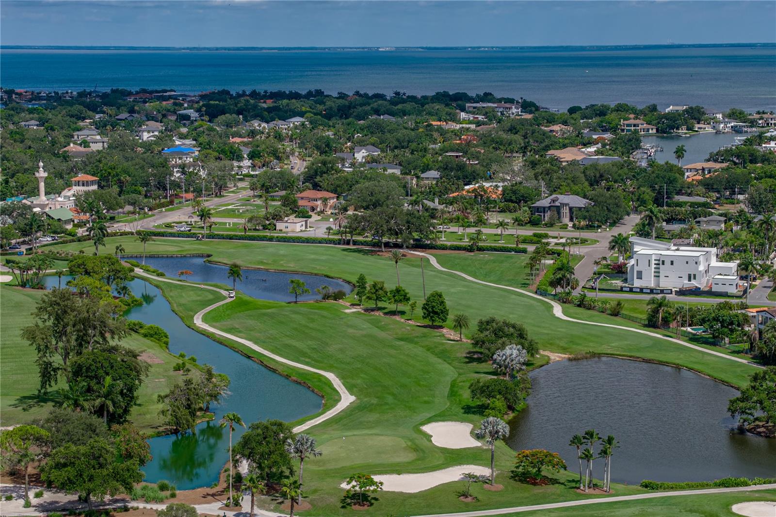 838 MONTEREY Blvd ST PETERSBURG, FL 33704