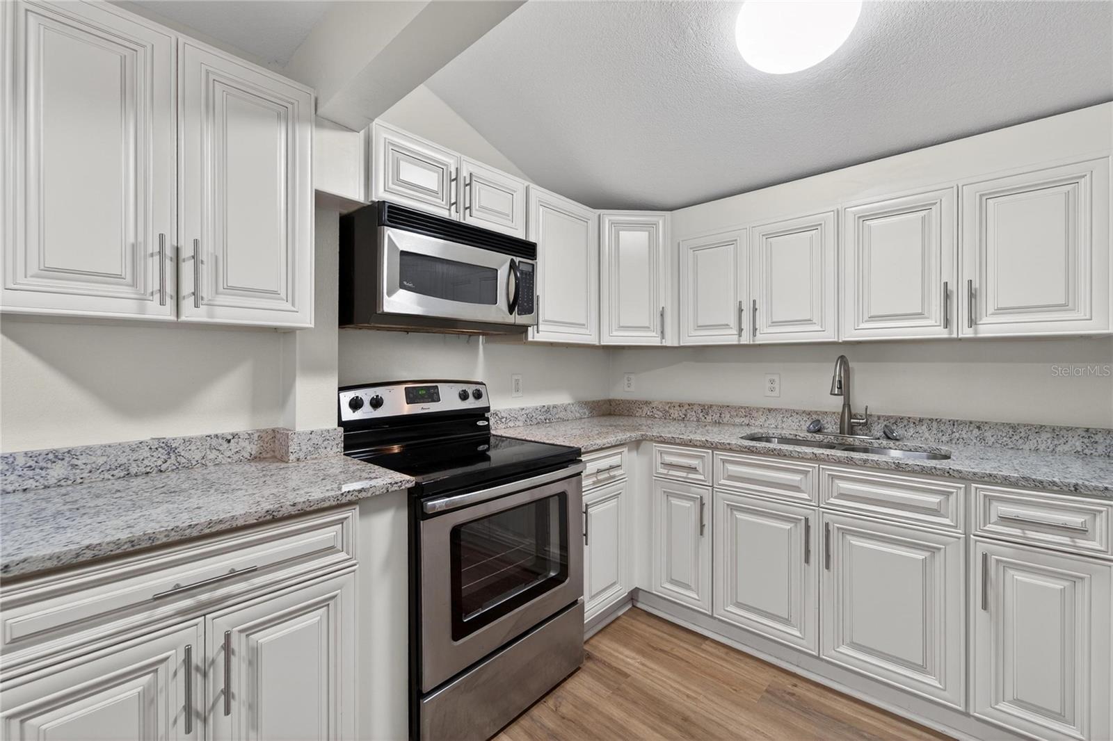 206 E FRIERSON Ave TAMPA, FL 33603