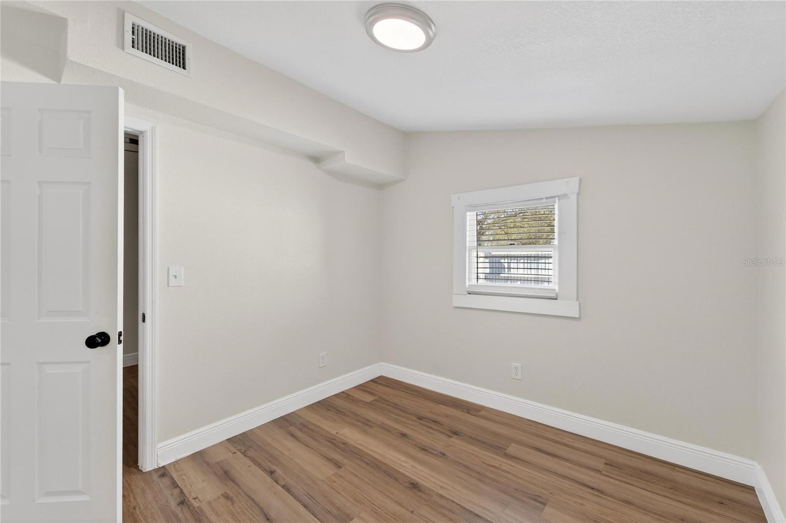 206 E FRIERSON Ave TAMPA, FL 33603