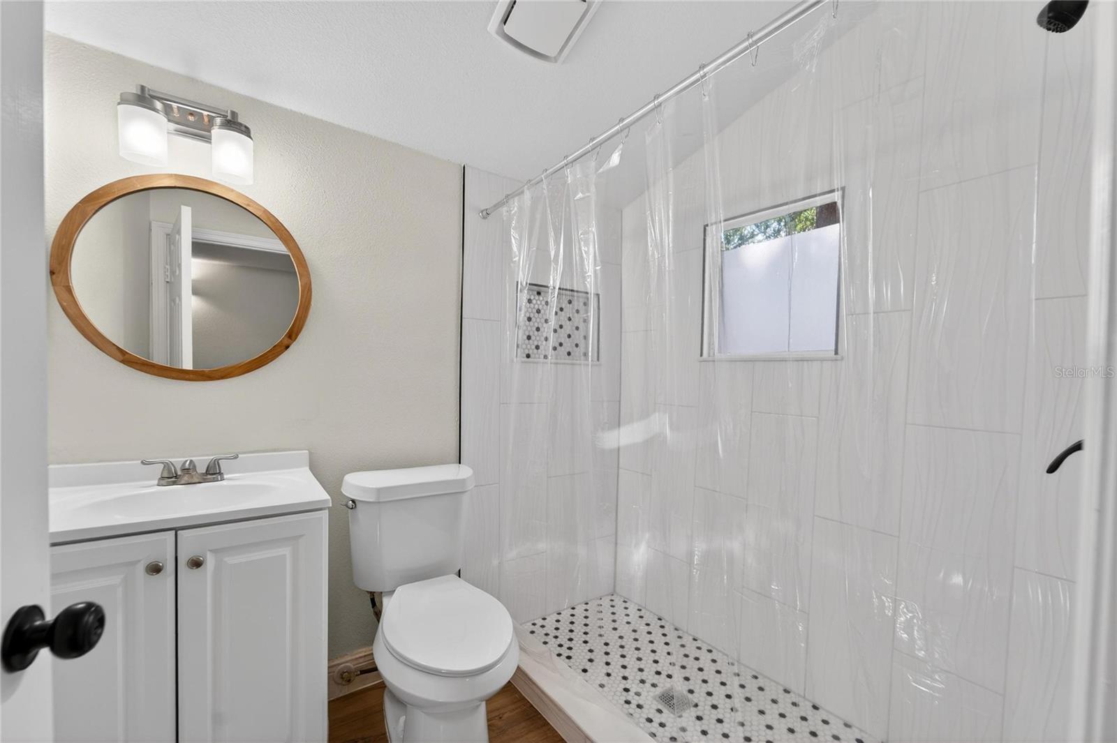 206 E FRIERSON Ave TAMPA, FL 33603