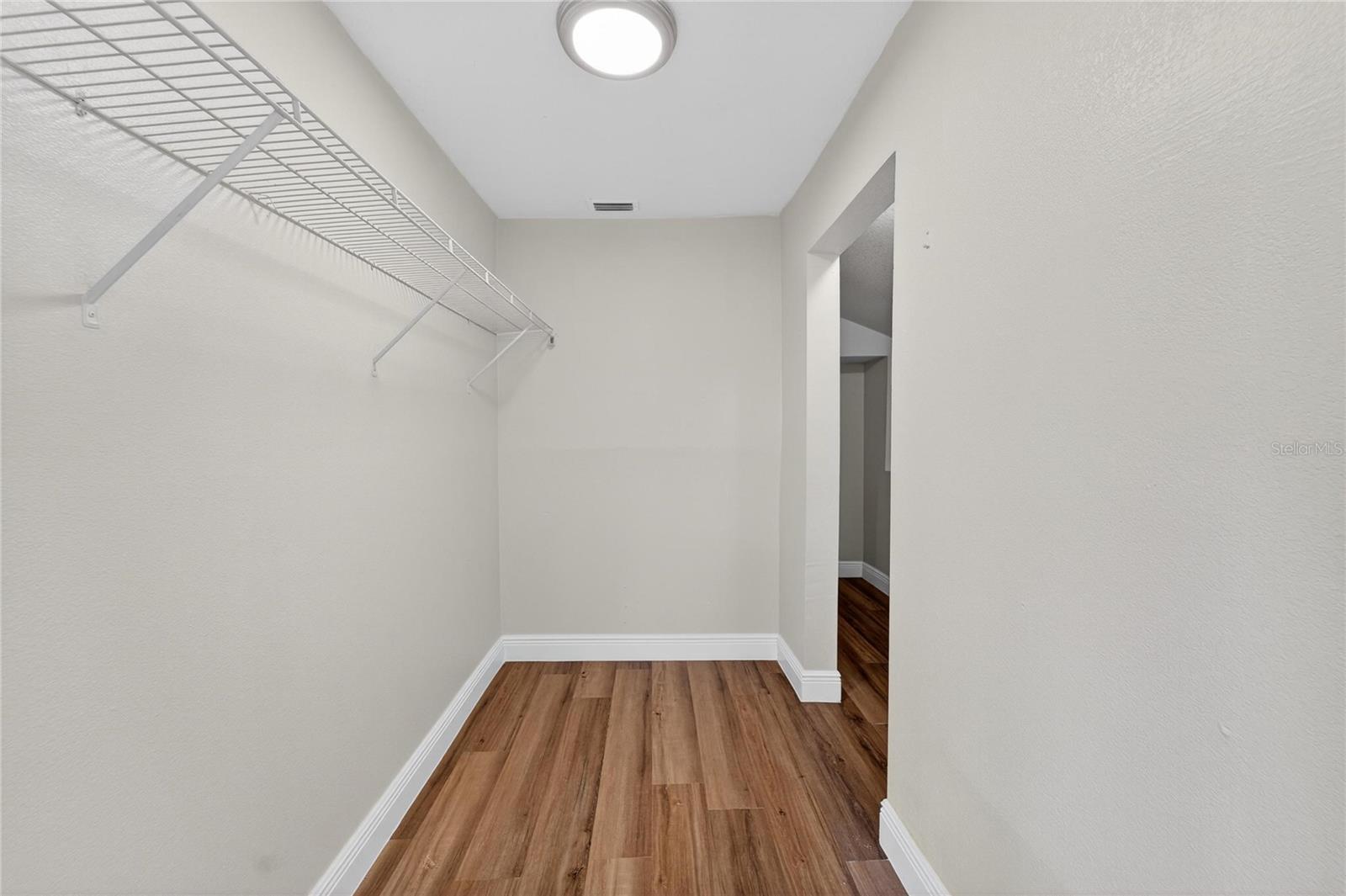 206 E FRIERSON Ave TAMPA, FL 33603