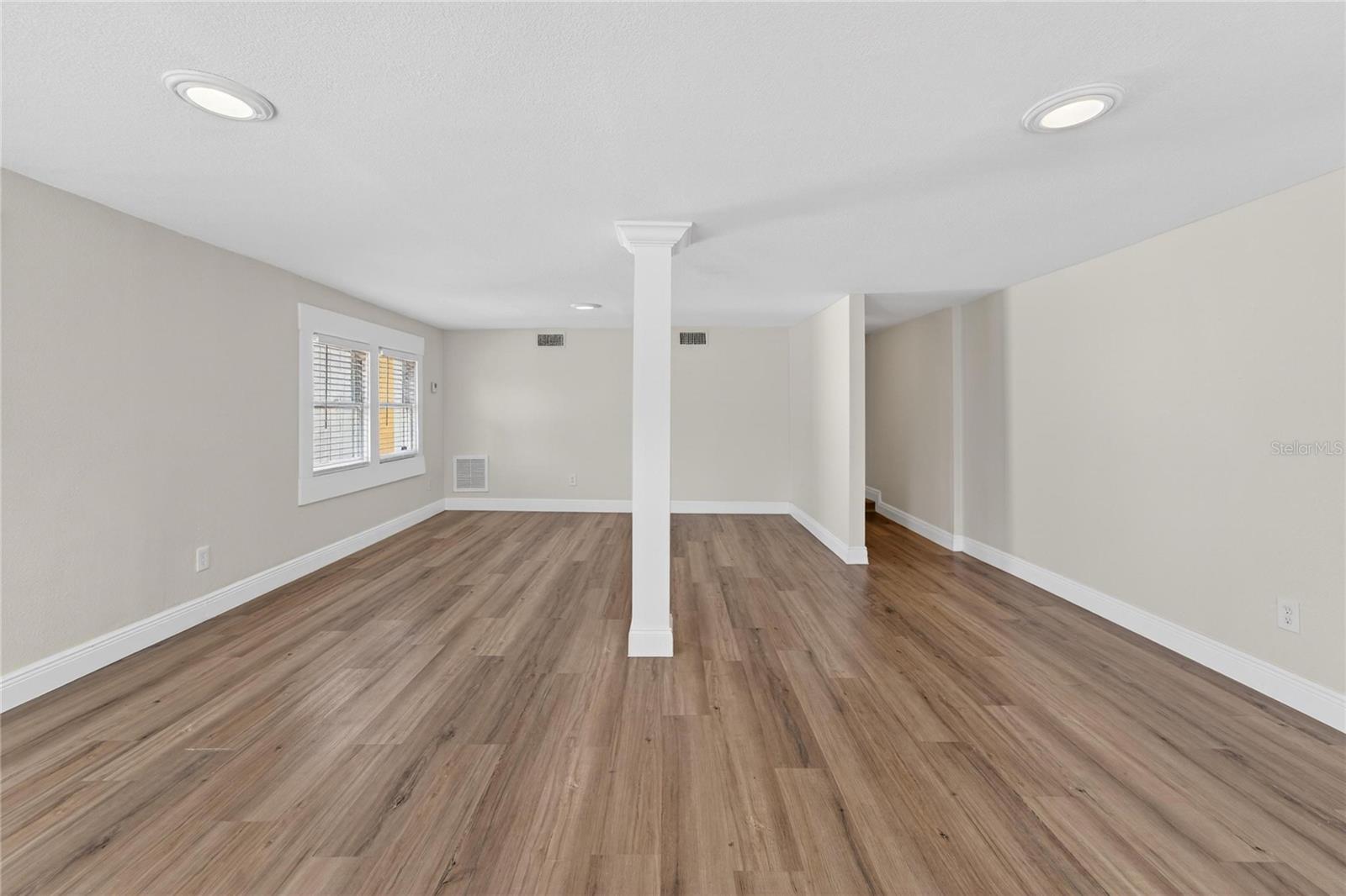 206 E FRIERSON Ave TAMPA, FL 33603