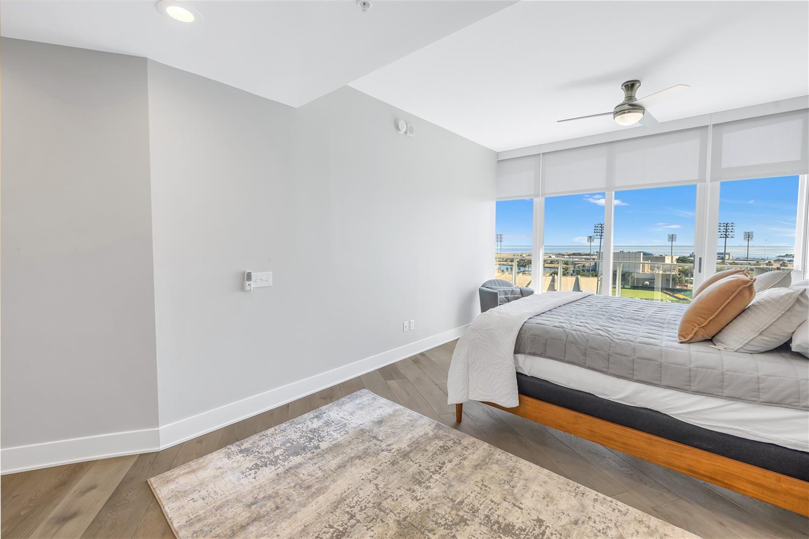 175 1ST St #1006 ST PETERSBURG, FL 33701