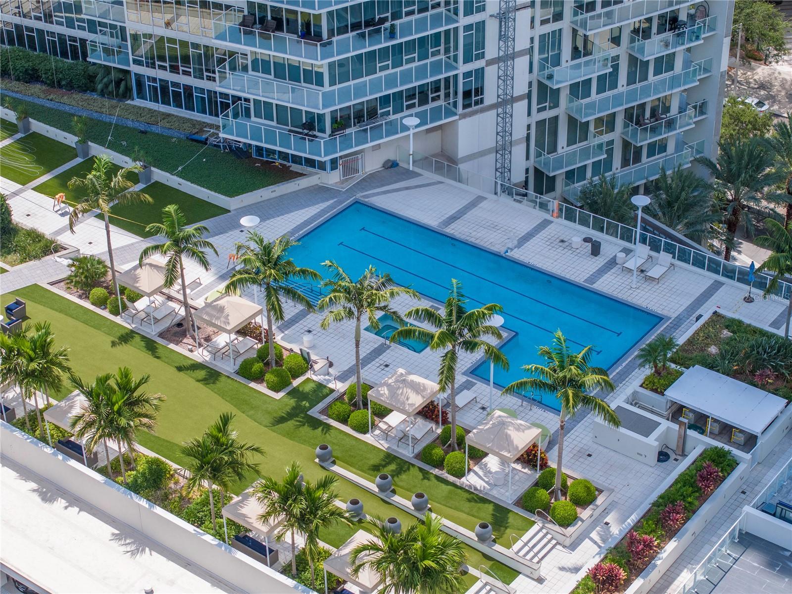 175 1ST St #1006 ST PETERSBURG, FL 33701