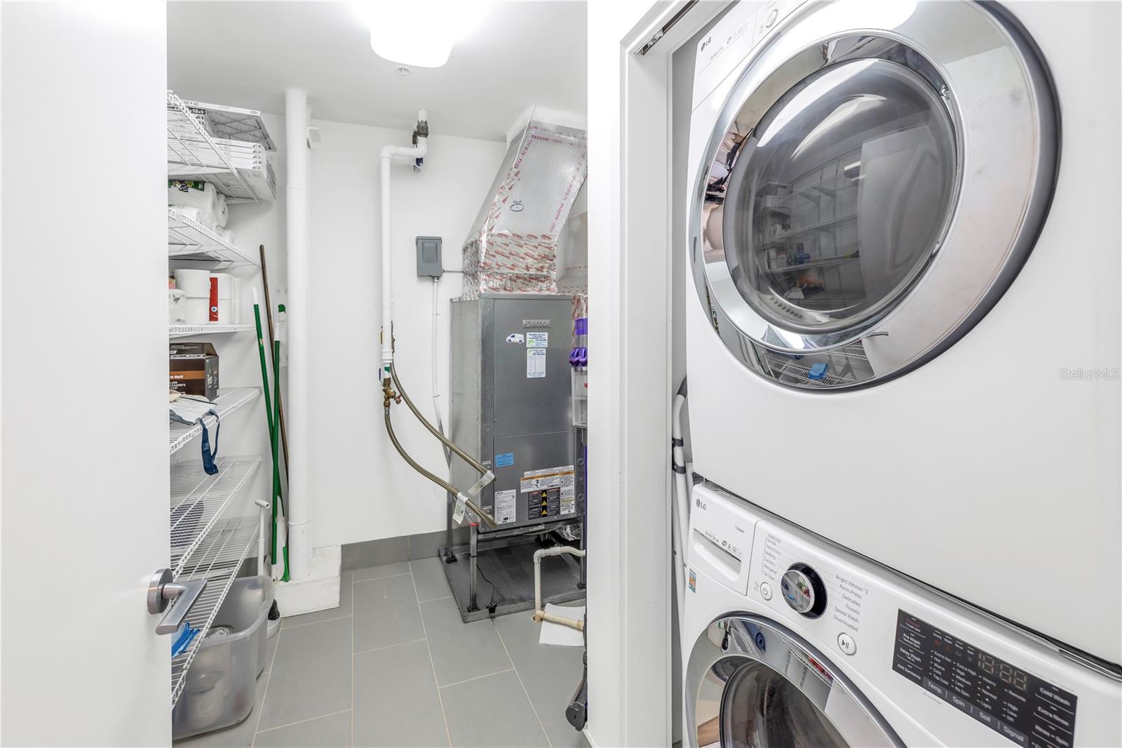 175 1ST St #1006 ST PETERSBURG, FL 33701