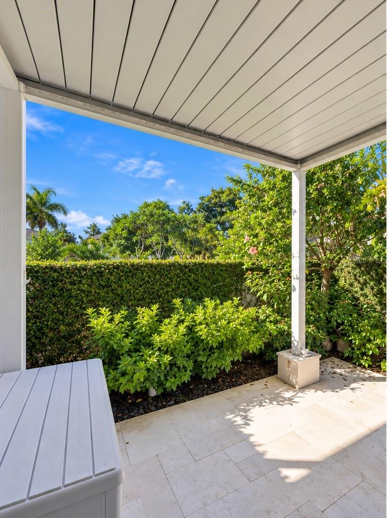 2423 2ND Ave ST PETERSBURG, FL 33713