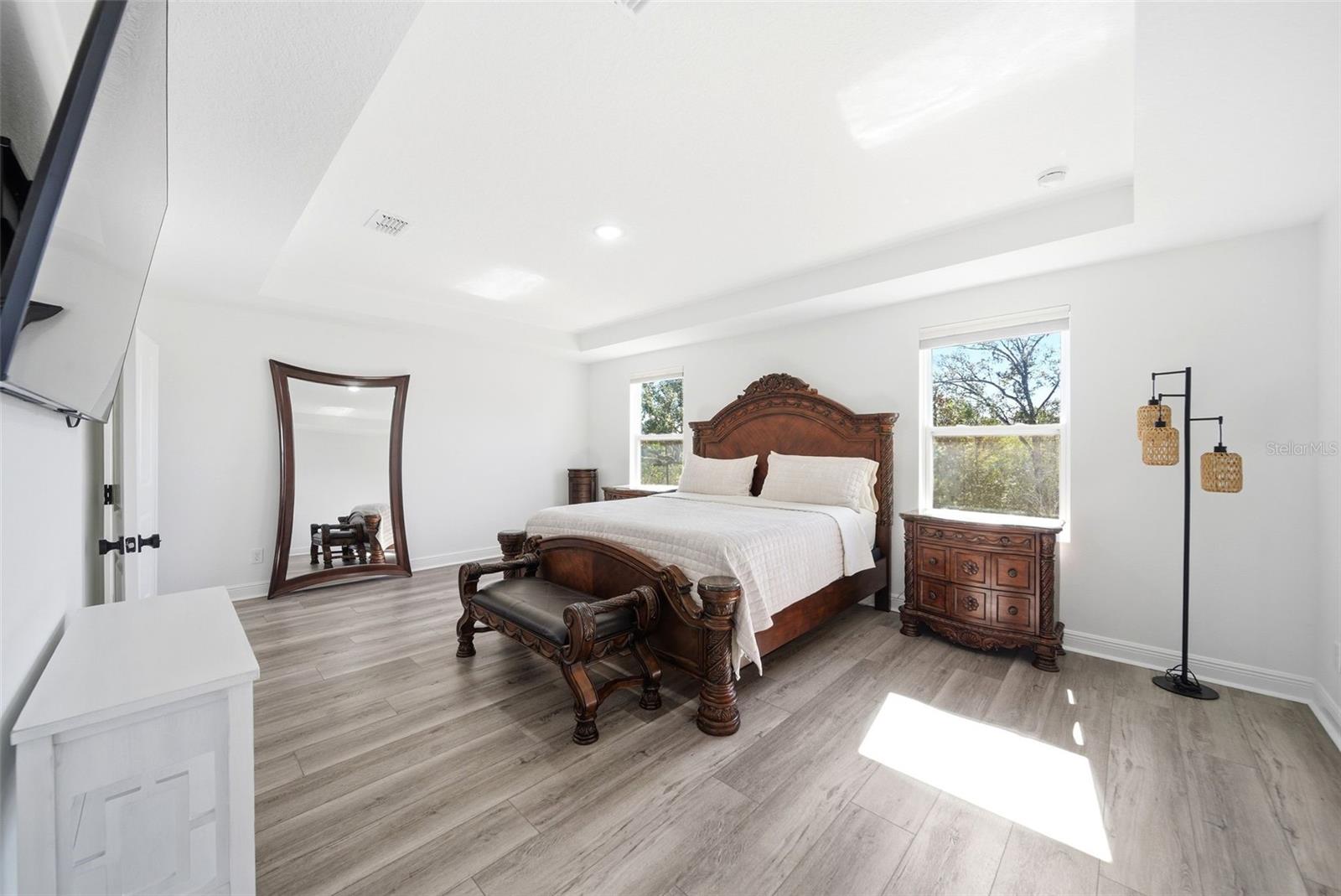 9211 WAVERLY Walk Dr ORLANDO, FL 32817