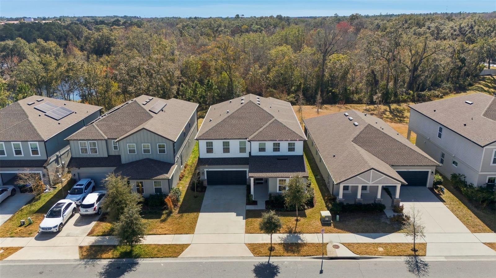 9211 WAVERLY Walk Dr ORLANDO, FL 32817