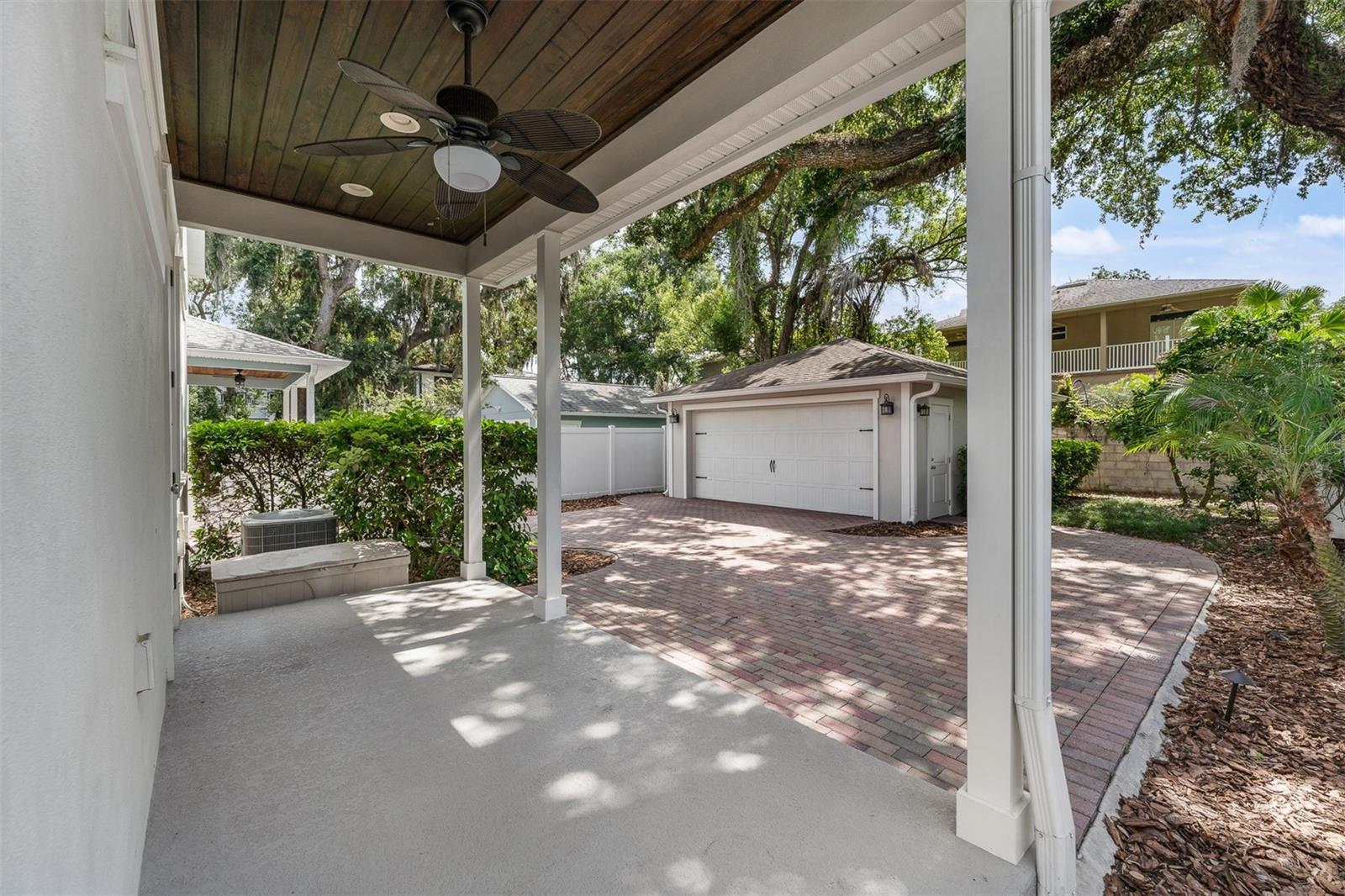 1325 PORTLAND Ave ORLANDO, FL 32803
