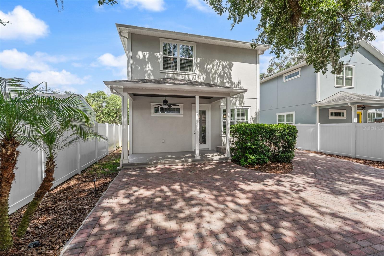 1325 PORTLAND Ave ORLANDO, FL 32803