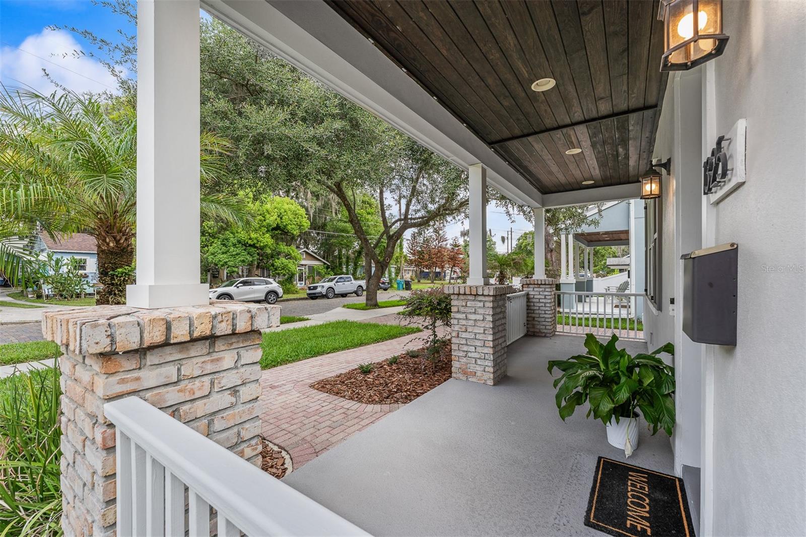 1325 PORTLAND Ave ORLANDO, FL 32803
