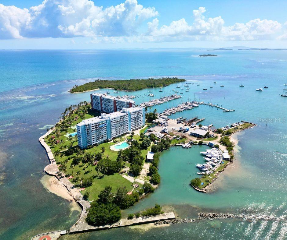 TORRE 1 ISLETA MARINA #6W FAJARDO, PR 00738