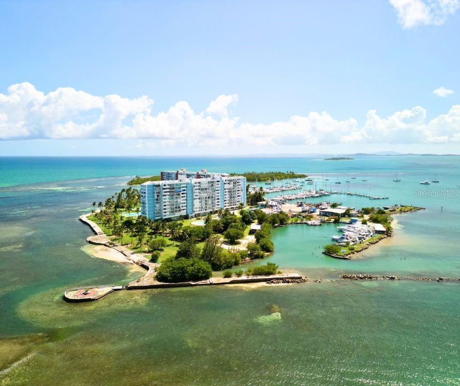 TORRE 1 ISLETA MARINA #6W FAJARDO, PR 00738
