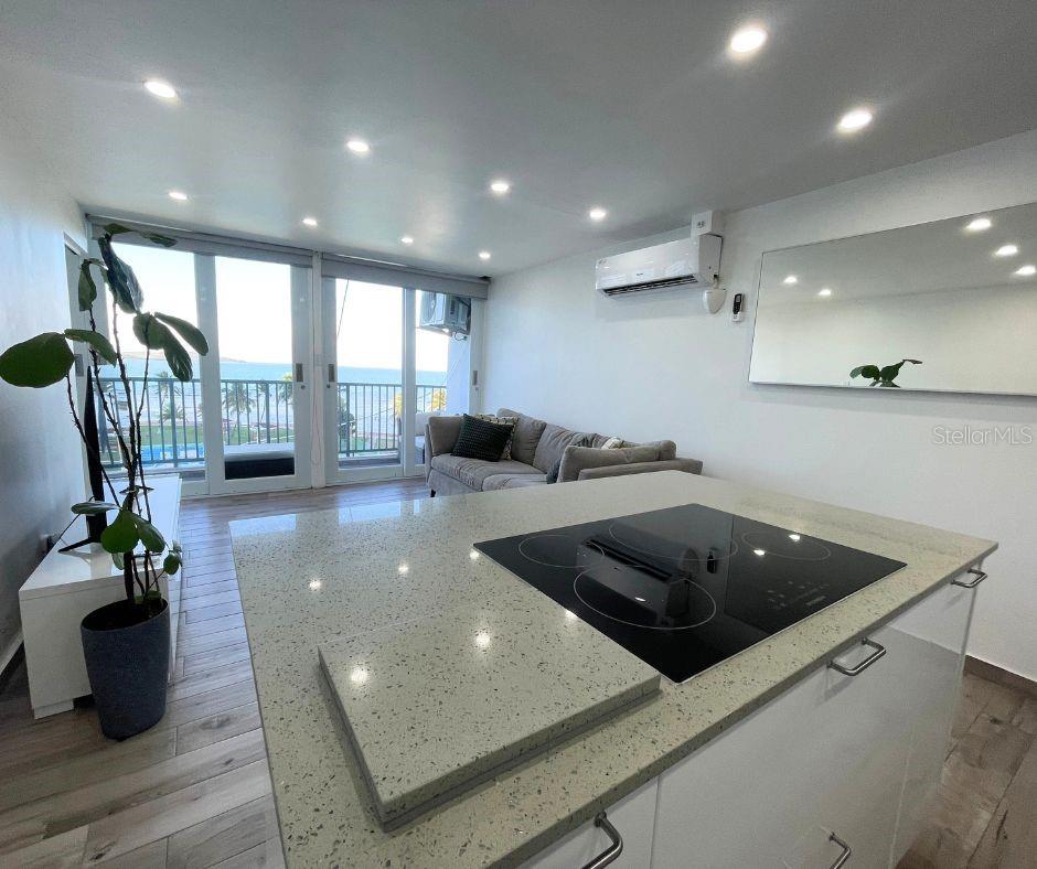 TORRE 1 ISLETA MARINA #6W FAJARDO, PR 00738