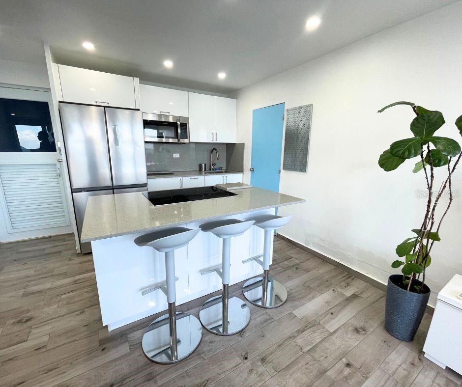 TORRE 1 ISLETA MARINA #6W FAJARDO, PR 00738