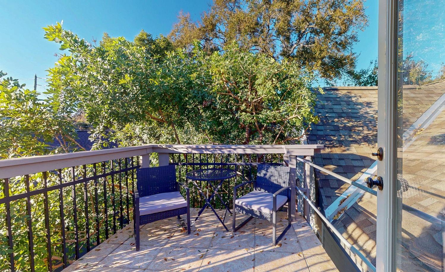 115 21ST Ave ST PETERSBURG, FL 33704