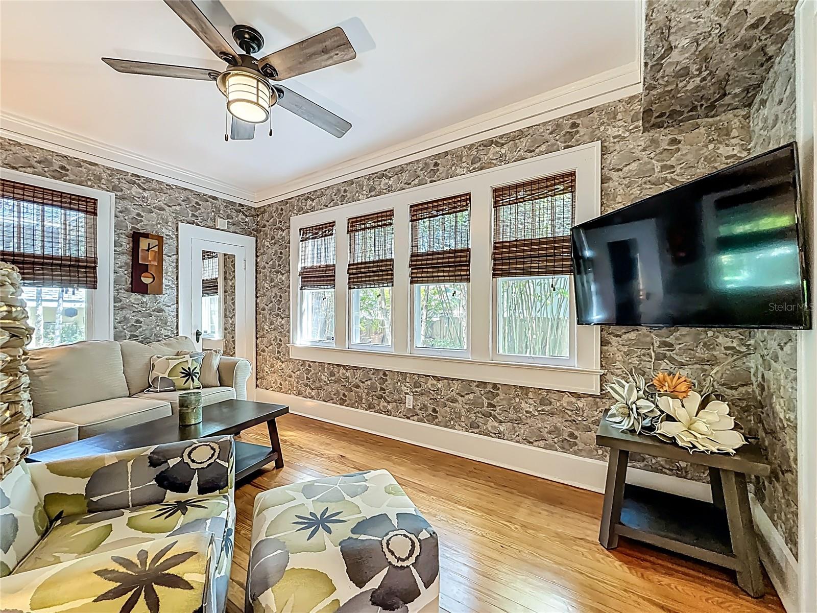 315 8TH Ave ST PETERSBURG, FL 33701