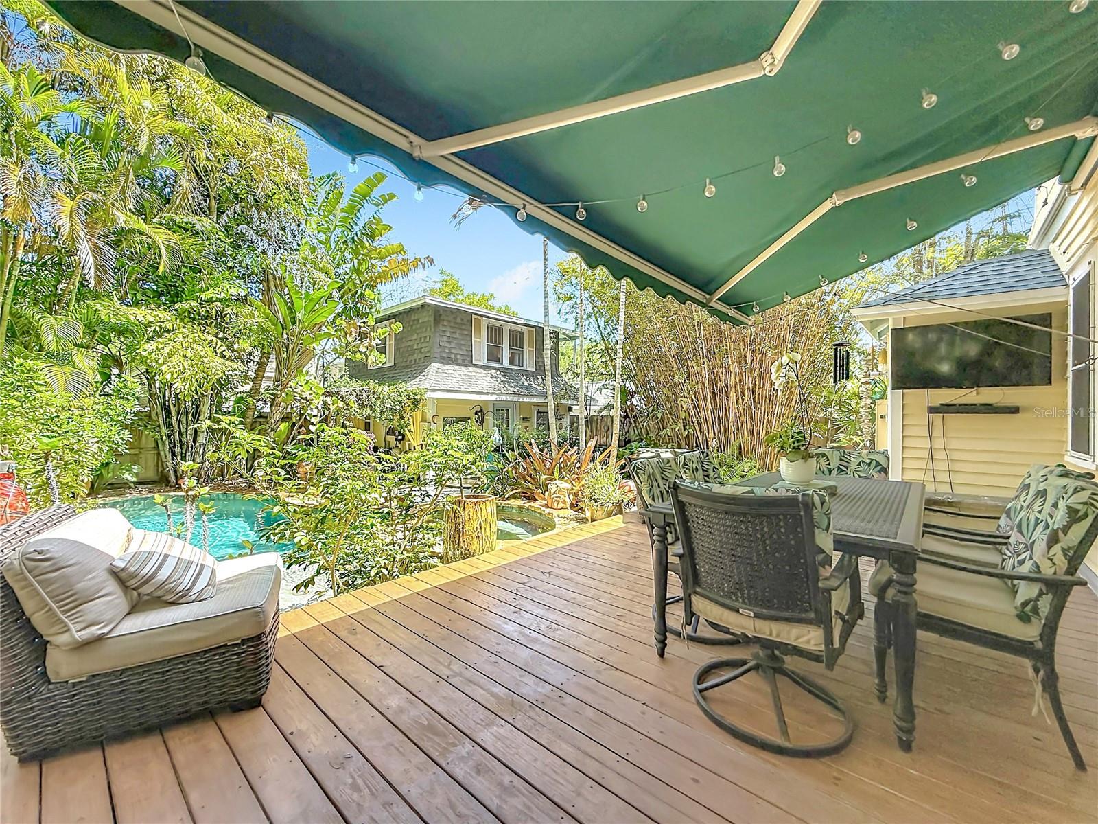 315 8TH Ave ST PETERSBURG, FL 33701