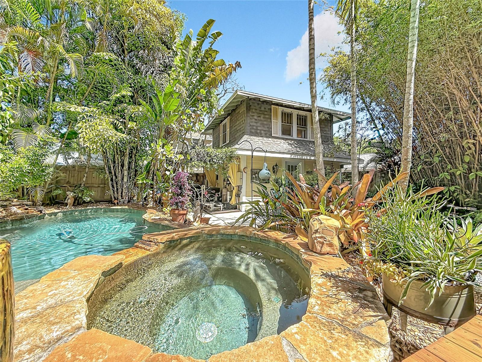 315 8TH Ave ST PETERSBURG, FL 33701