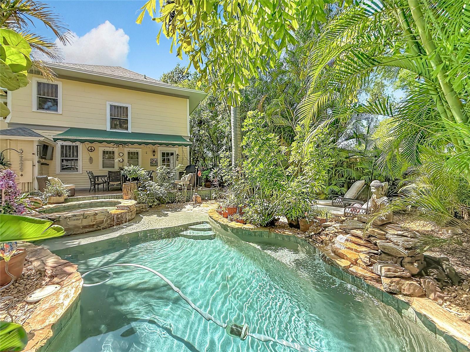 315 8TH Ave ST PETERSBURG, FL 33701