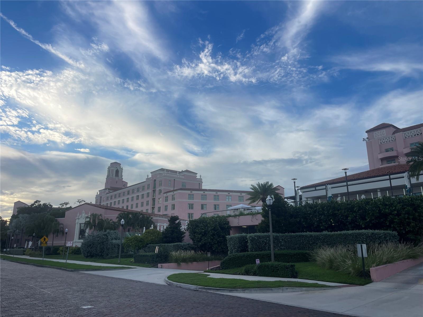 1208 5TH St ST PETERSBURG, FL 33701