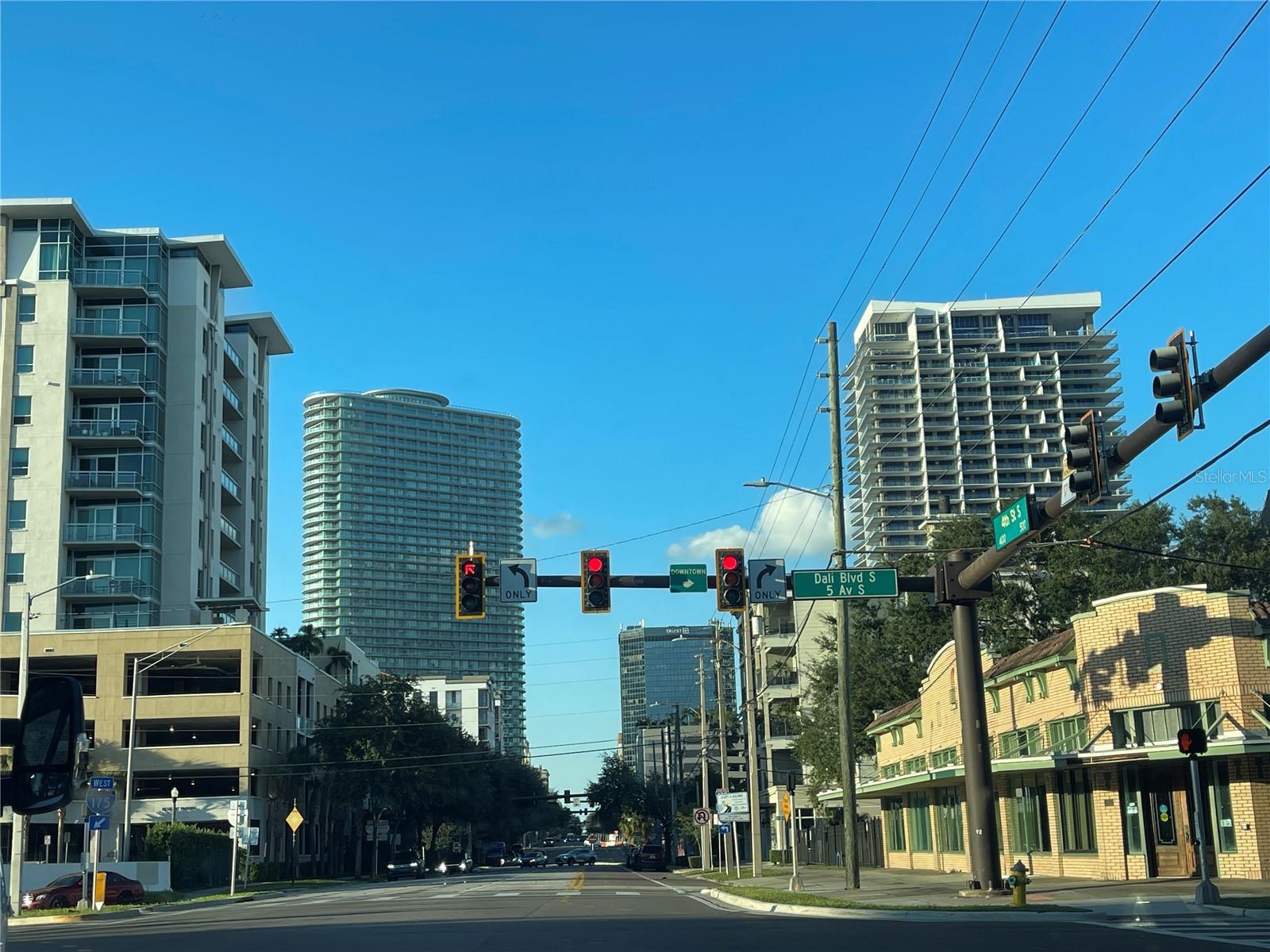 1208 5TH St ST PETERSBURG, FL 33701