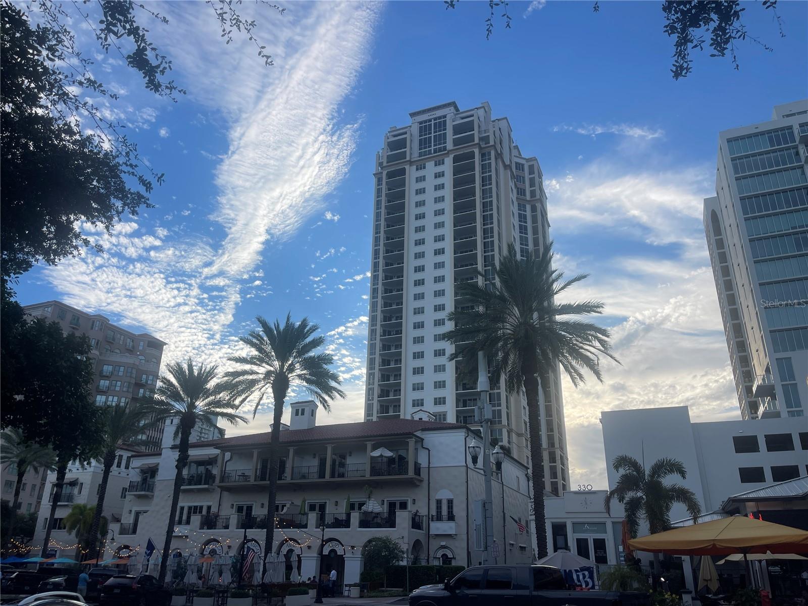 1208 5TH St ST PETERSBURG, FL 33701