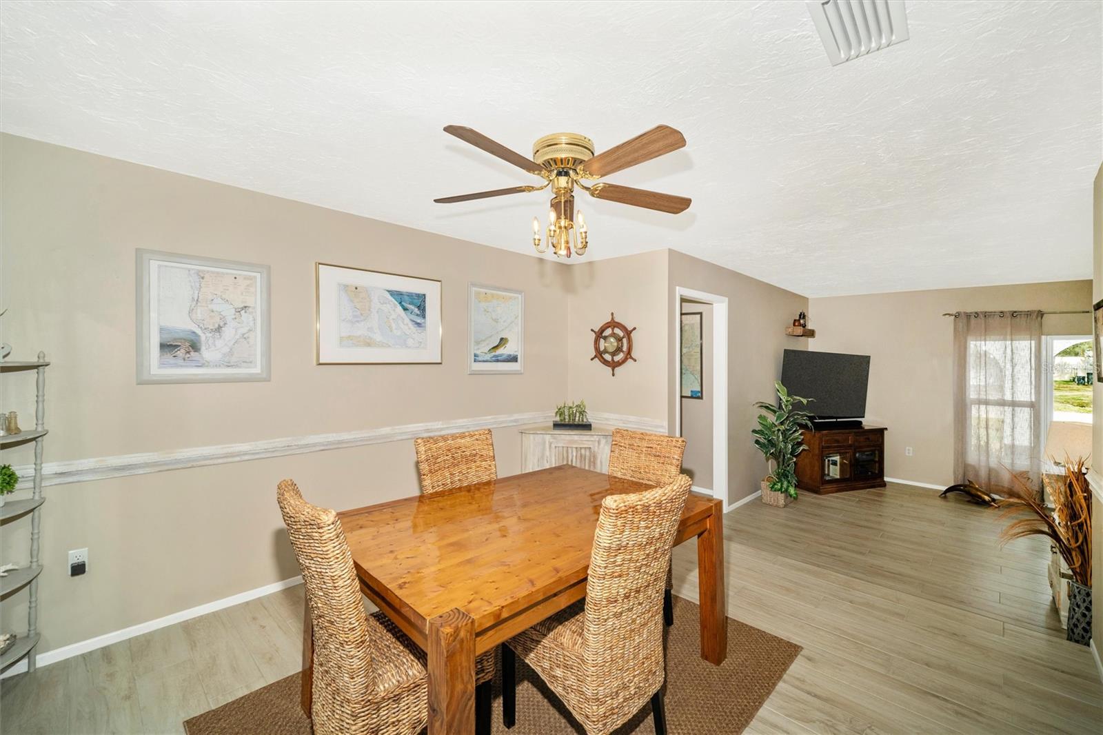 5206 18TH Ave BRADENTON, FL 34208