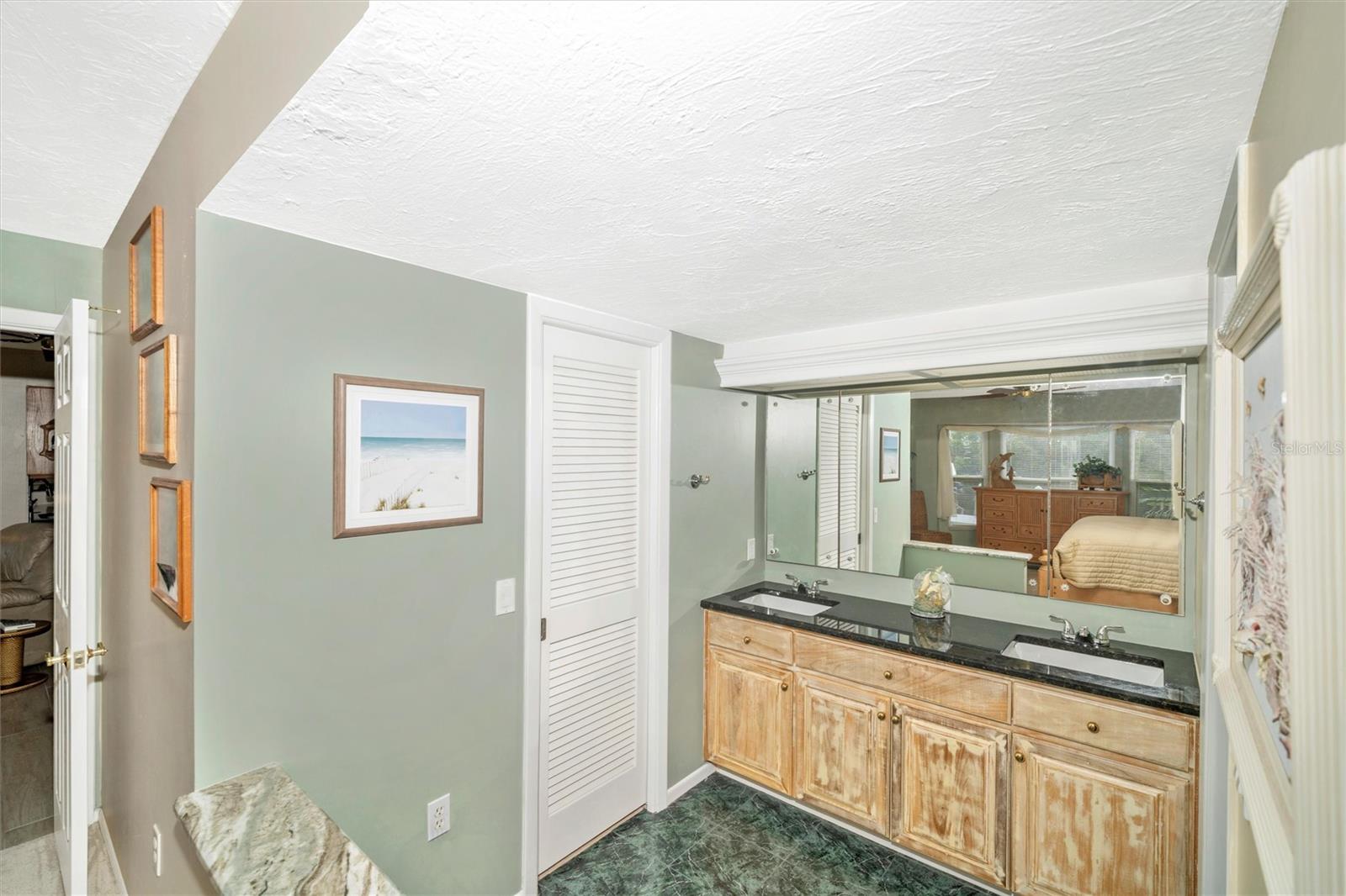 5206 18TH Ave BRADENTON, FL 34208