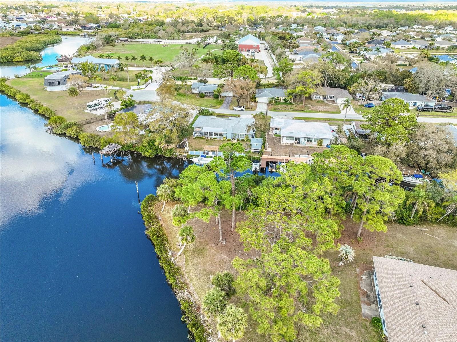 5206 18TH Ave BRADENTON, FL 34208