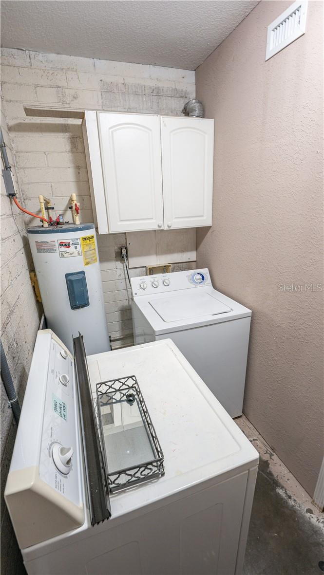 2014 NEWMAN St ORLANDO, FL 32803