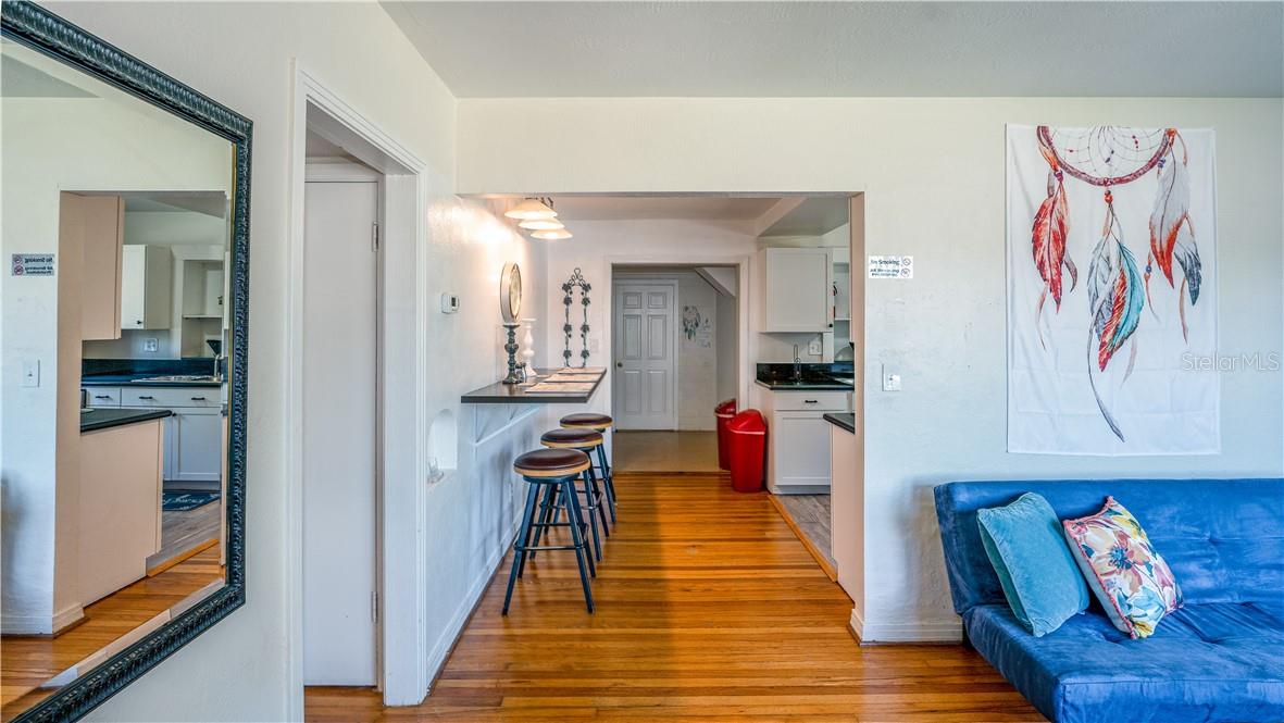 2014 NEWMAN St ORLANDO, FL 32803