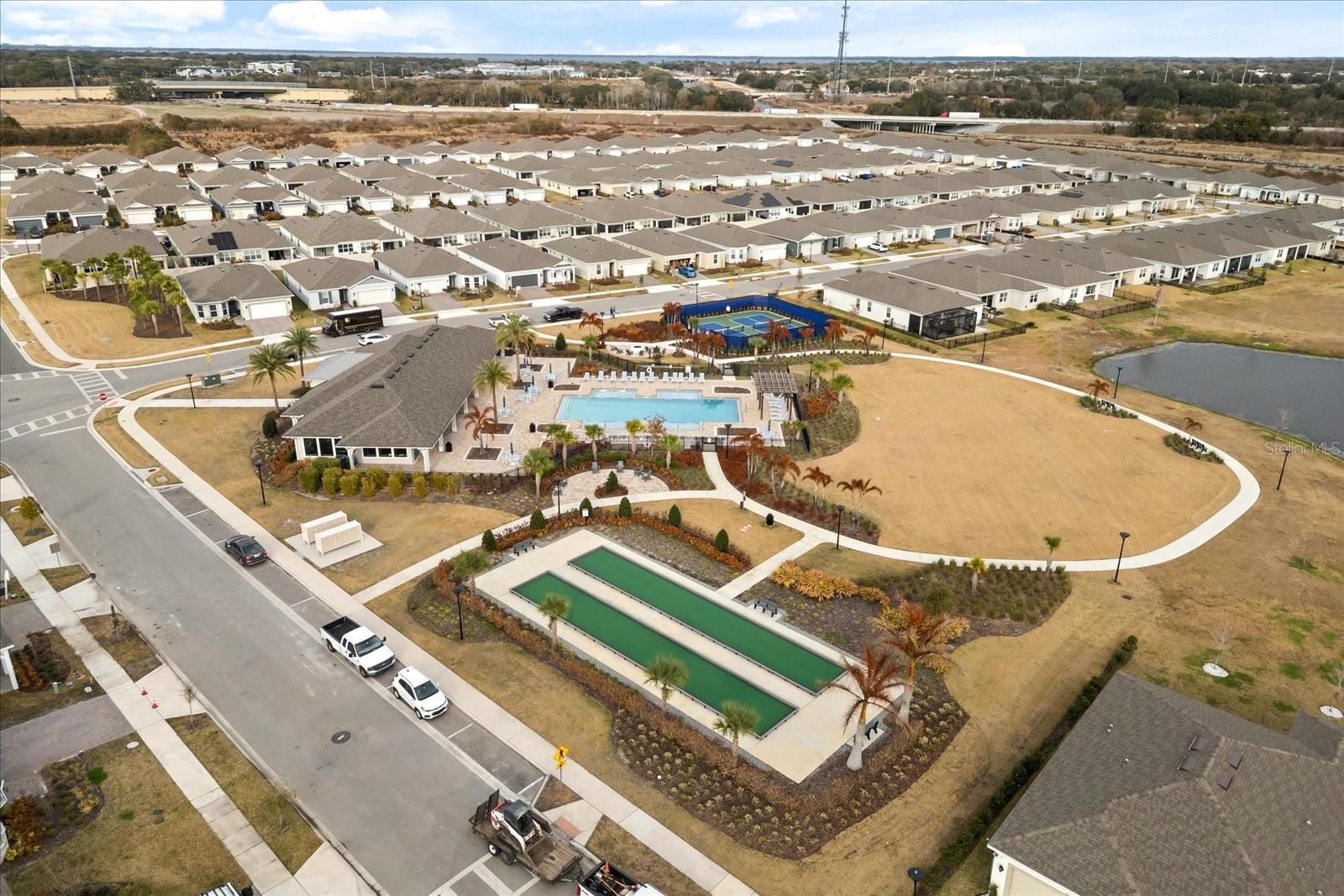 2624 BLOWING BREEZE Ave KISSIMMEE, FL 34744