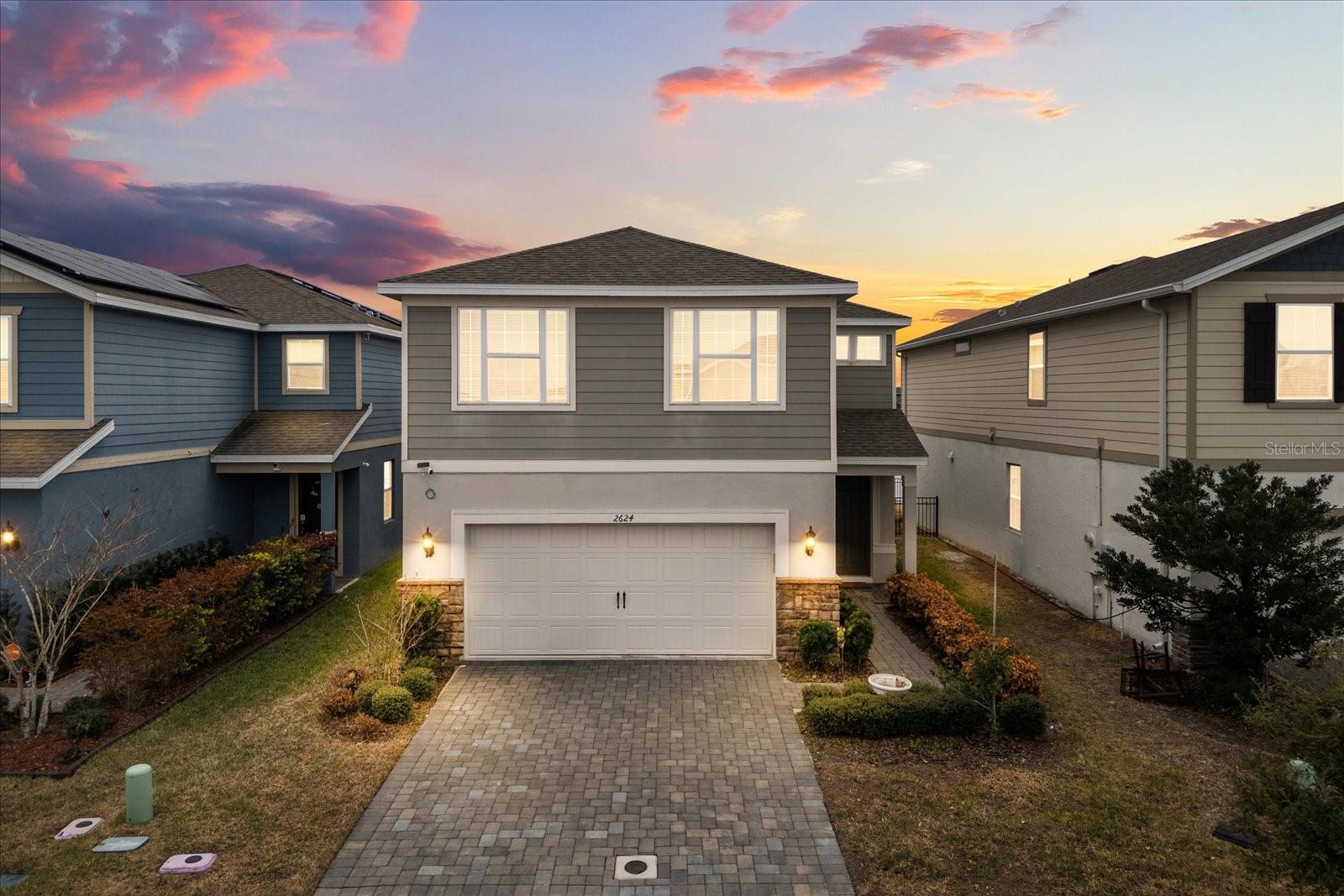 2624 BLOWING BREEZE Ave KISSIMMEE, FL 34744