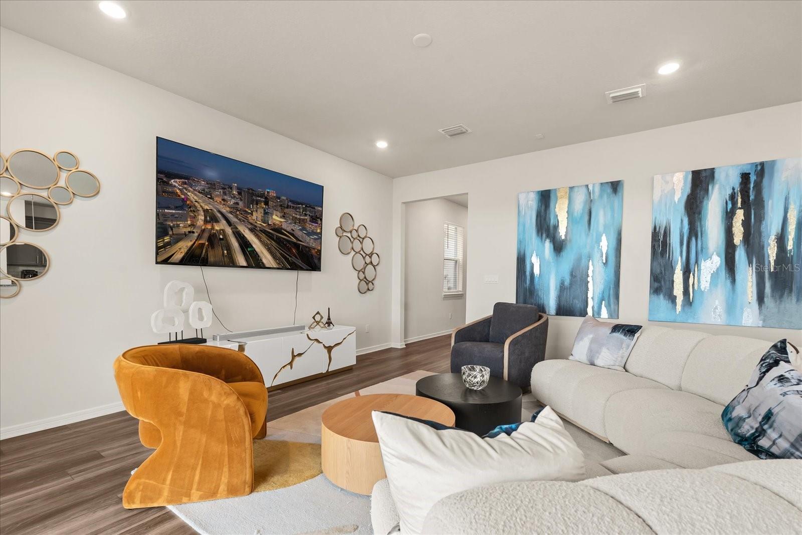 2624 BLOWING BREEZE Ave KISSIMMEE, FL 34744