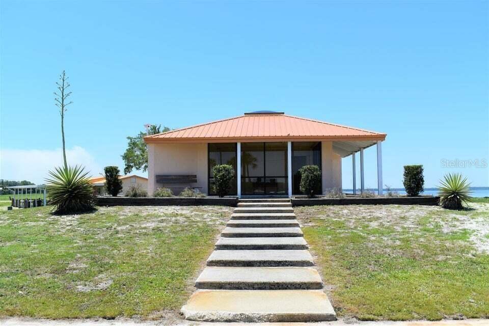 TBD AZALEA Dr INDIAN LAKE ESTATES, FL 33855