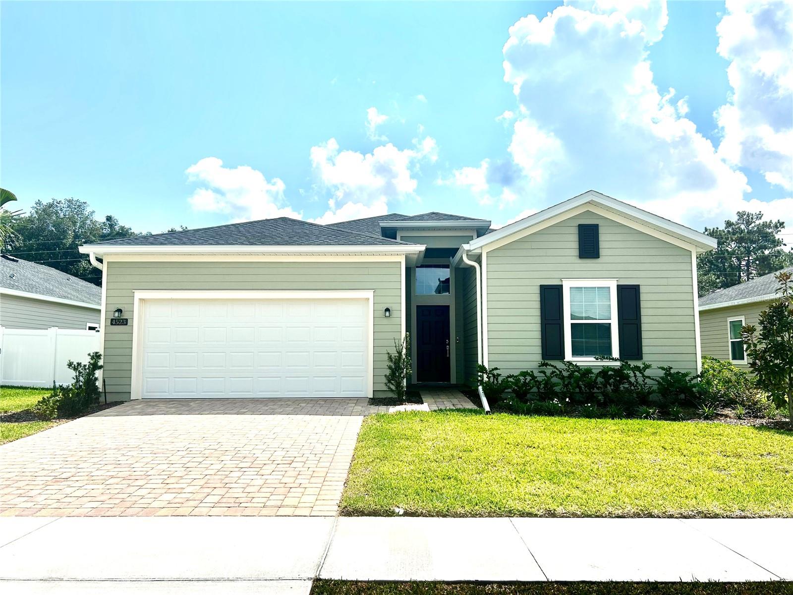 4523 NW 14TH Cir OCALA, FL 34482