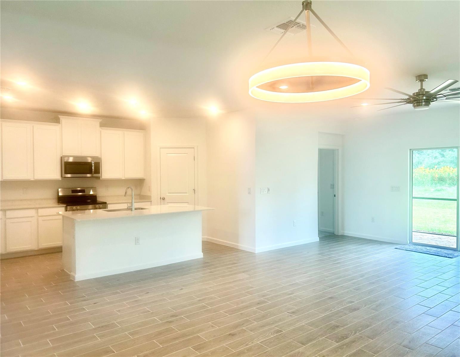 4523 NW 14TH Cir OCALA, FL 34482