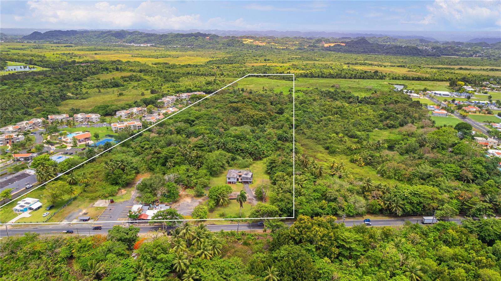 PR-693rd VEGA ALTA, PR 00692