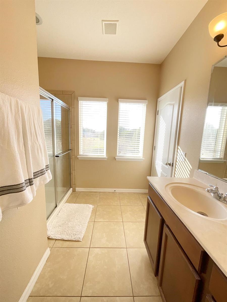 1608 MOHEGAN Blvd KISSIMMEE, FL 34744