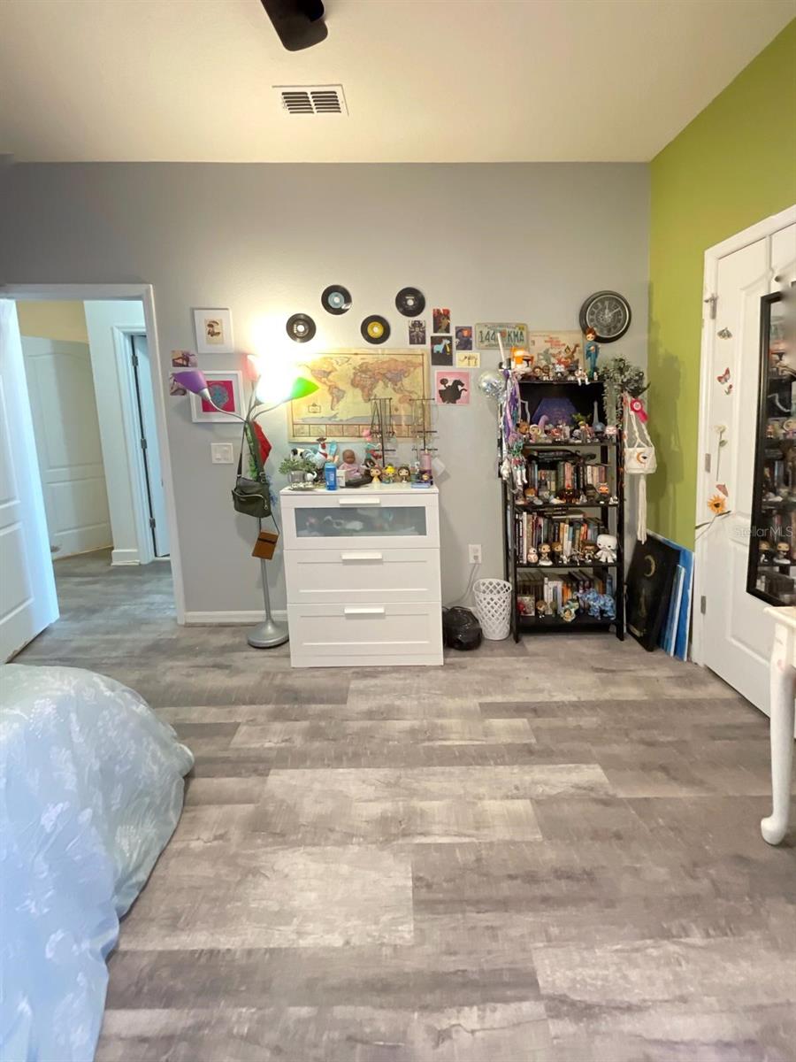 1608 MOHEGAN Blvd KISSIMMEE, FL 34744