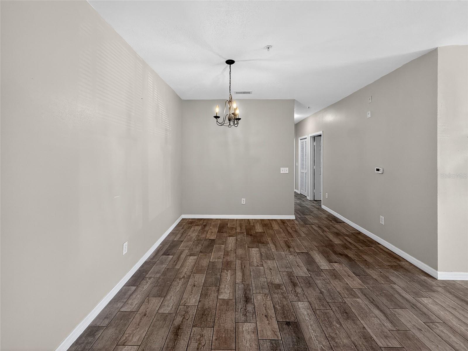 16305 ENCLAVE Vlg Dr #102 TAMPA, FL 33647