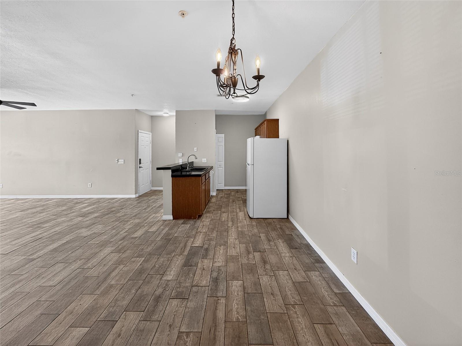 16305 ENCLAVE Vlg Dr #102 TAMPA, FL 33647