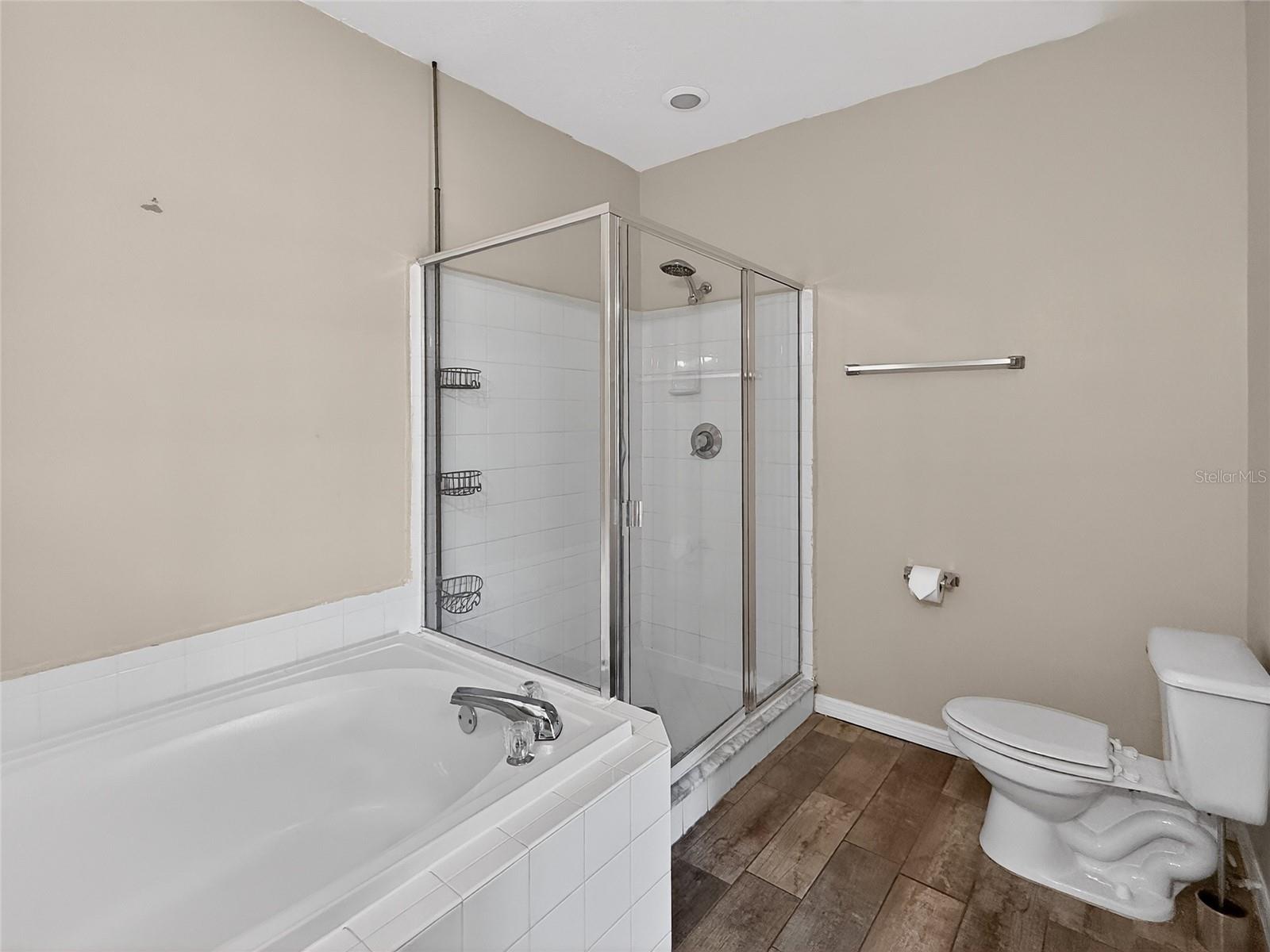 16305 ENCLAVE Vlg Dr #102 TAMPA, FL 33647