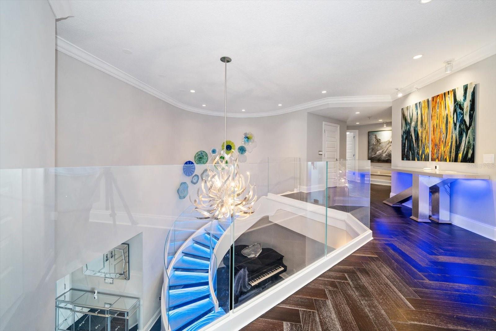 100 Bch Dr #1900 ST PETERSBURG, FL 33701